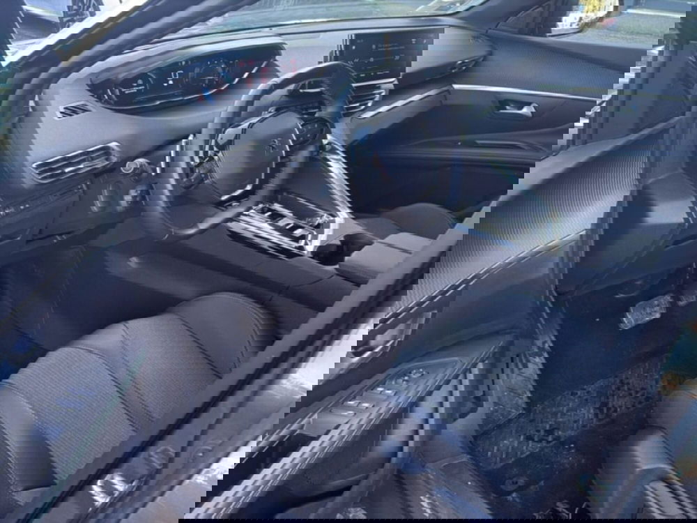 Peugeot 5008 usata a Foggia (13)