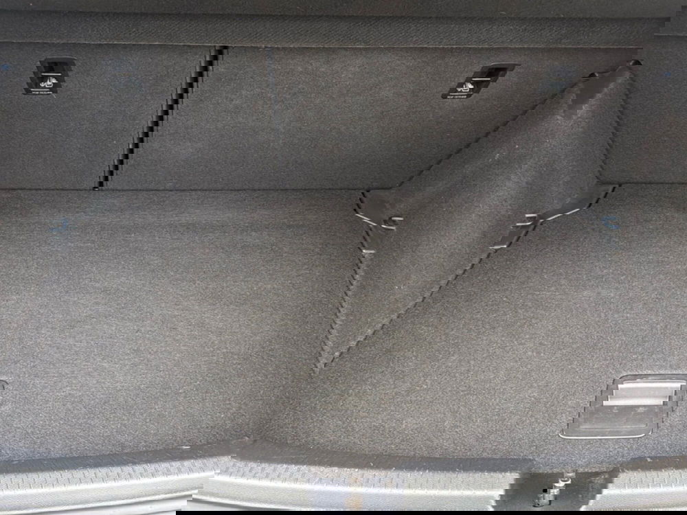 Volkswagen Polo usata a Terni (9)