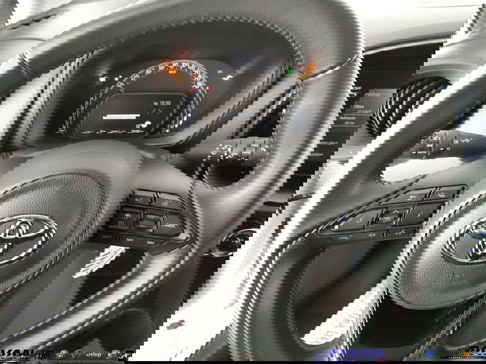 Toyota Aygo X usata a Padova (18)