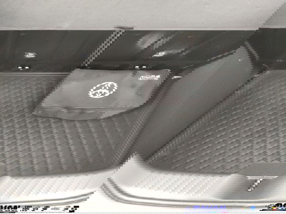 Toyota Aygo X usata a Padova (19)