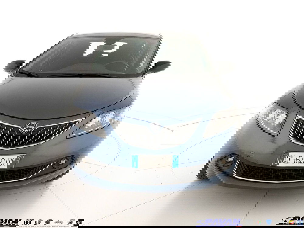 Lancia Ypsilon usata a Padova (2)