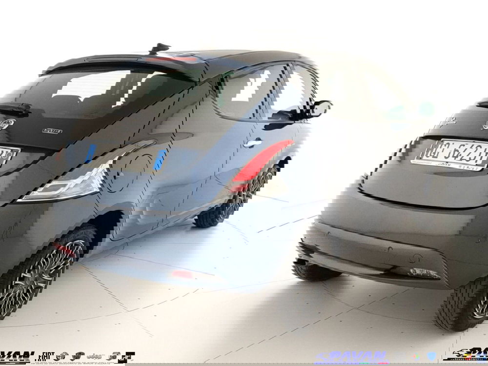 Lancia Ypsilon usata a Padova (5)