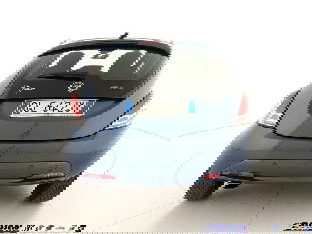 Lancia Ypsilon usata a Padova (6)