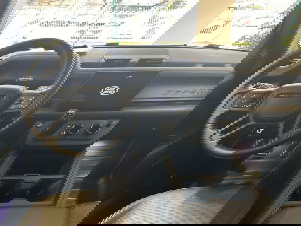 Land Rover Defender usata a Venezia (7)