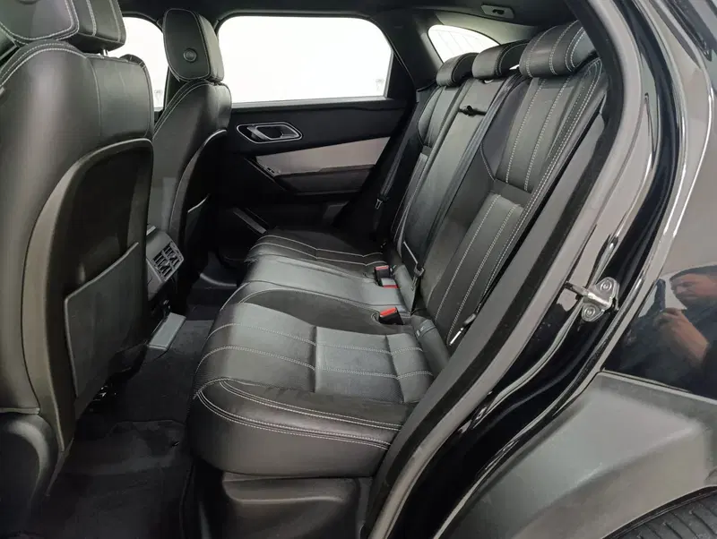 Land Rover Range Rover Velar usata a Pesaro-Urbino (5)