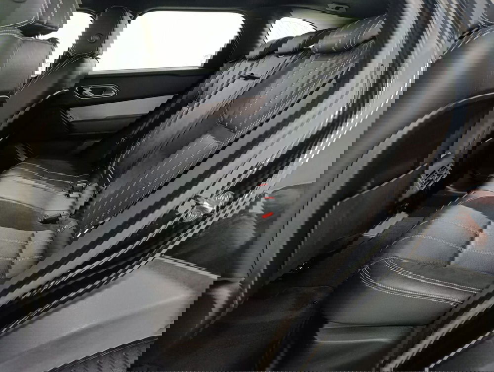 Land Rover Range Rover Velar usata a Pesaro-Urbino (5)