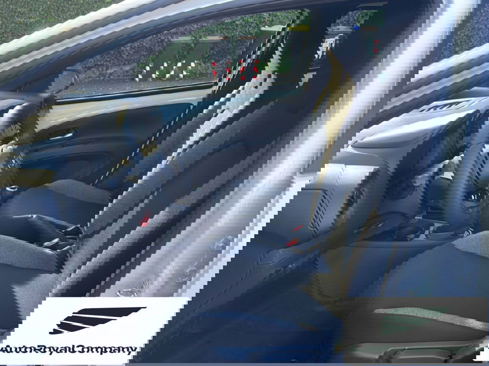 Toyota Aygo X nuova a Roma (8)