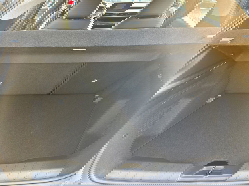 Jeep Avenger nuova a Roma (10)