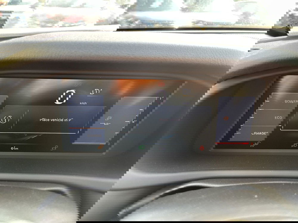 Jeep Avenger nuova a Roma (16)