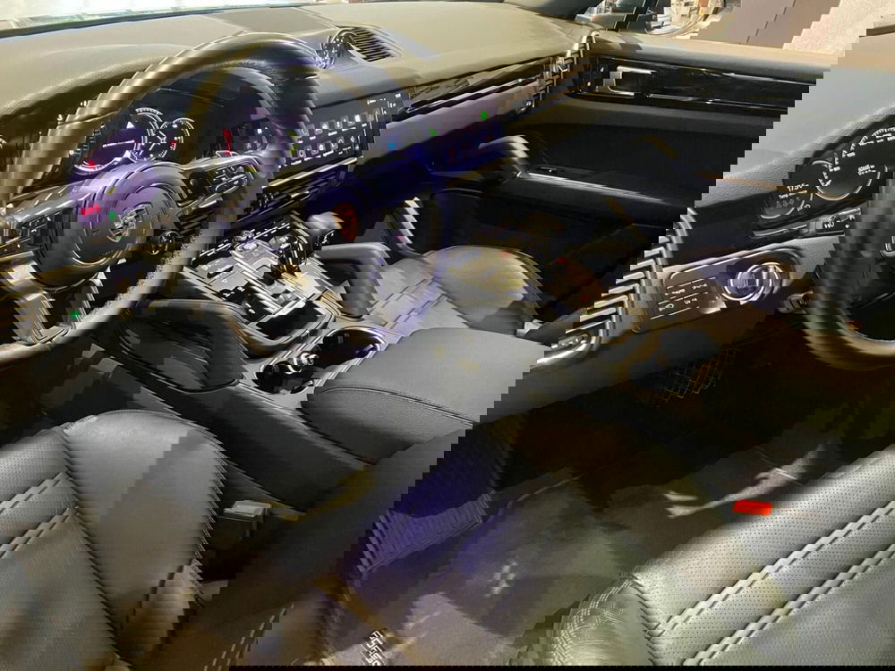 Porsche Cayenne Coupé usata a Firenze (13)