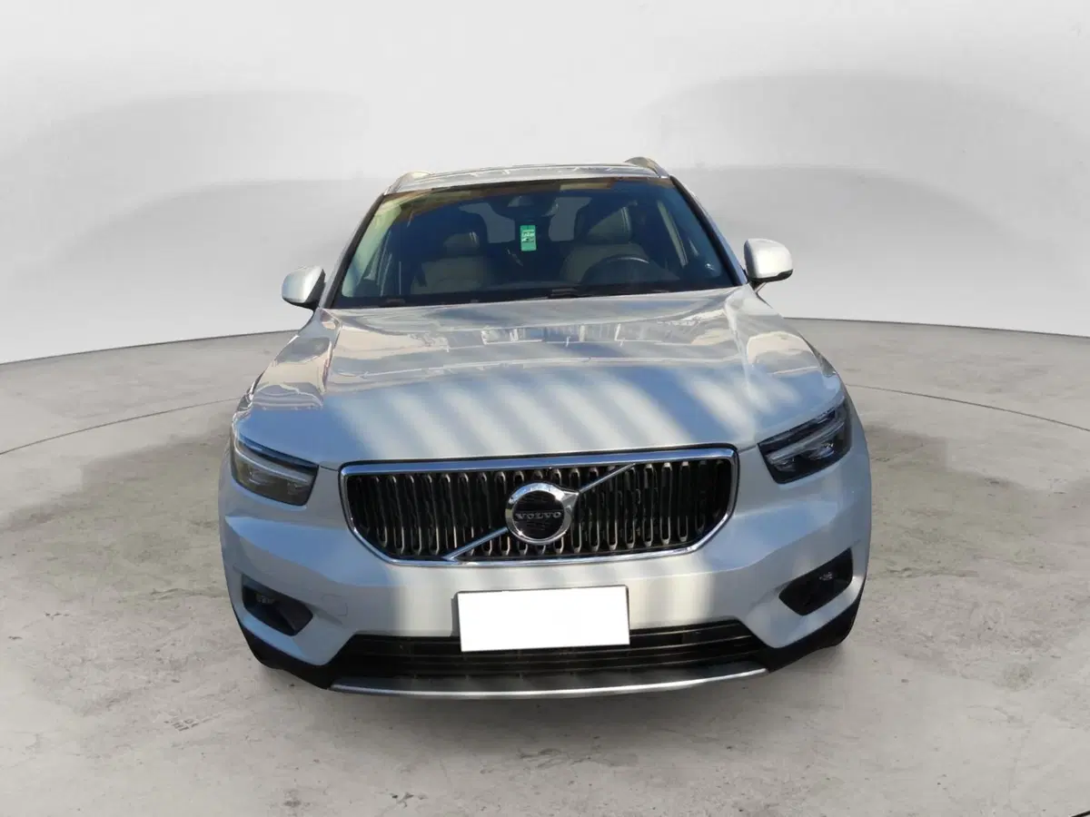 Volvo XC40 usata a Caserta