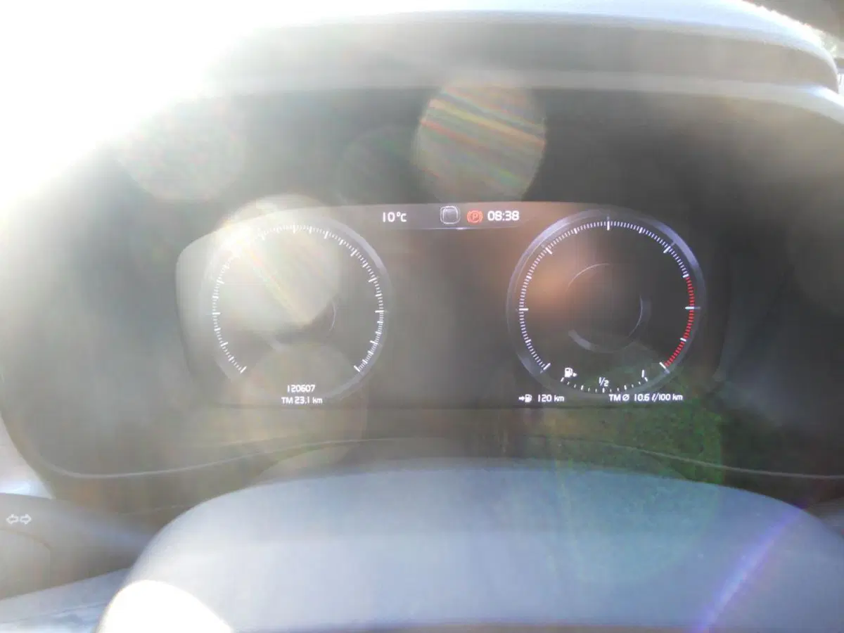 Volvo XC40 usata a Caserta (12)