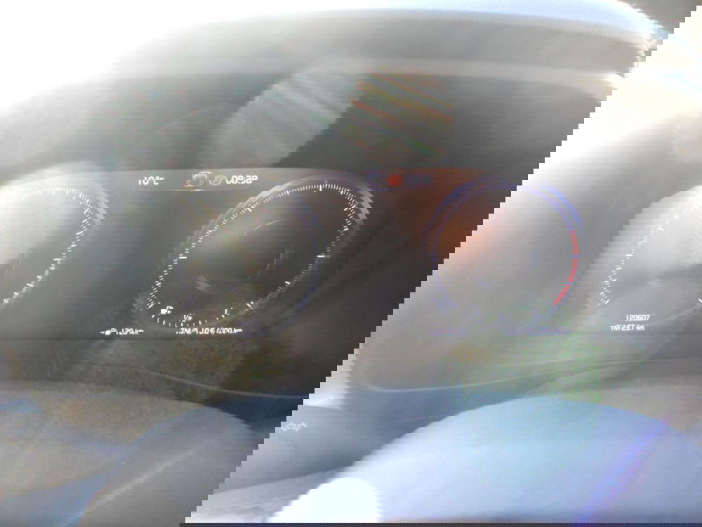 Volvo XC40 usata a Caserta (12)