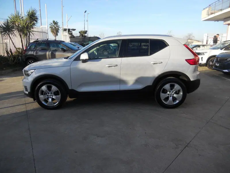 Volvo XC40 usata a Caserta (3)