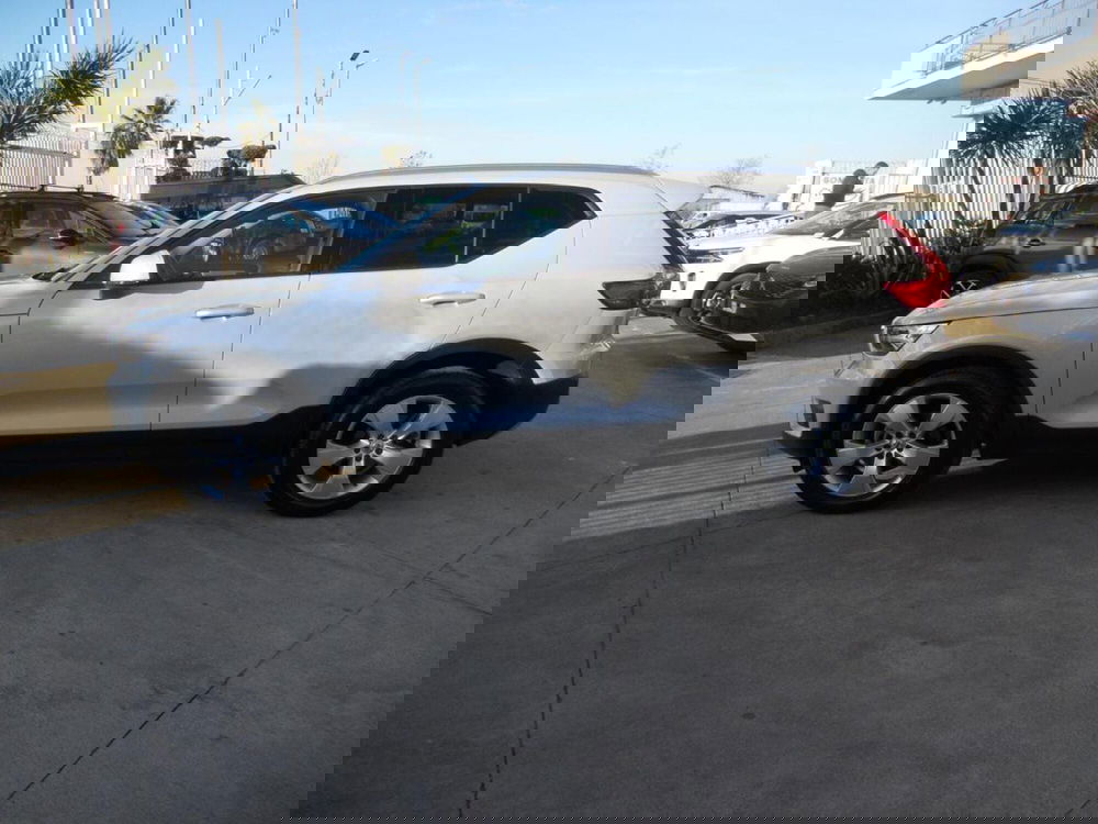 Volvo XC40 usata a Caserta (3)