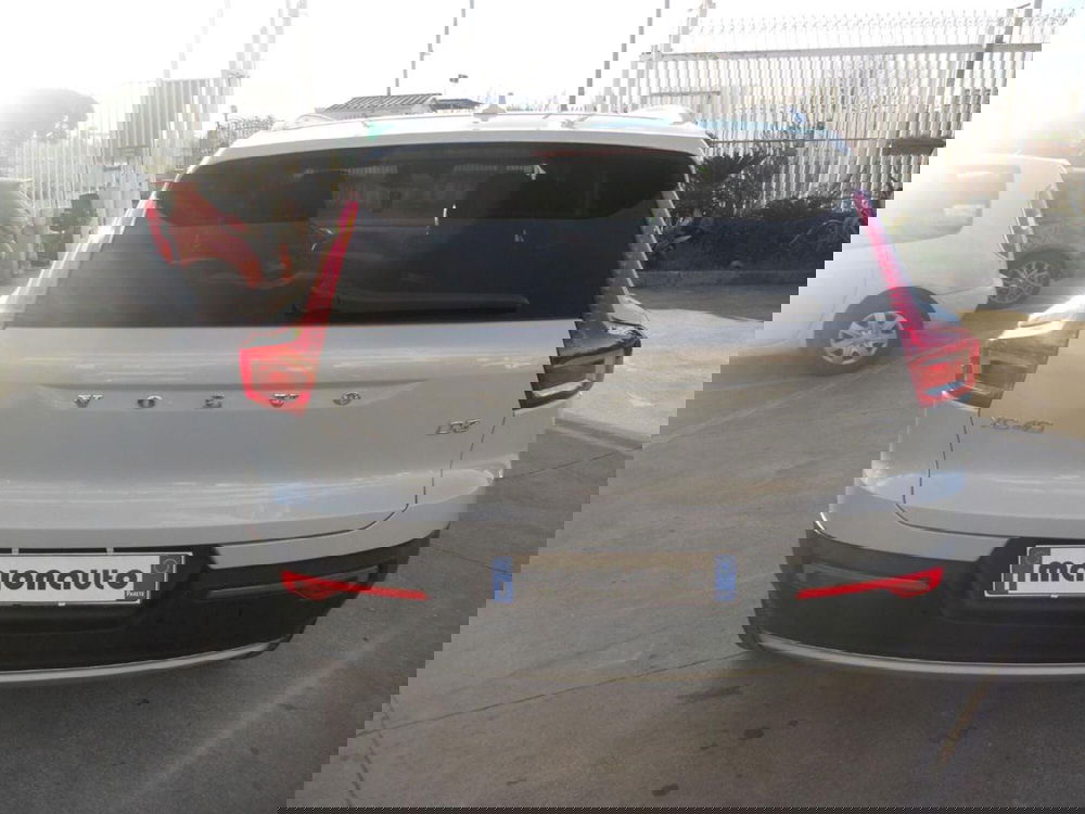 Volvo XC40 usata a Caserta (5)