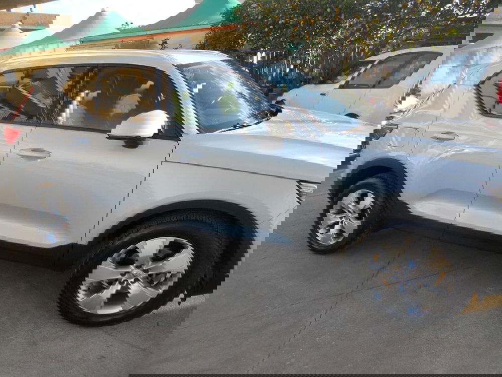Volvo XC40 usata a Caserta (8)