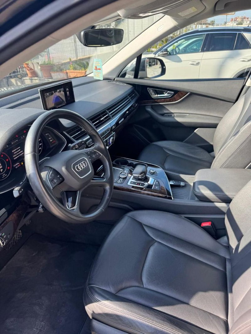 Audi Q7 usata a Caserta (10)