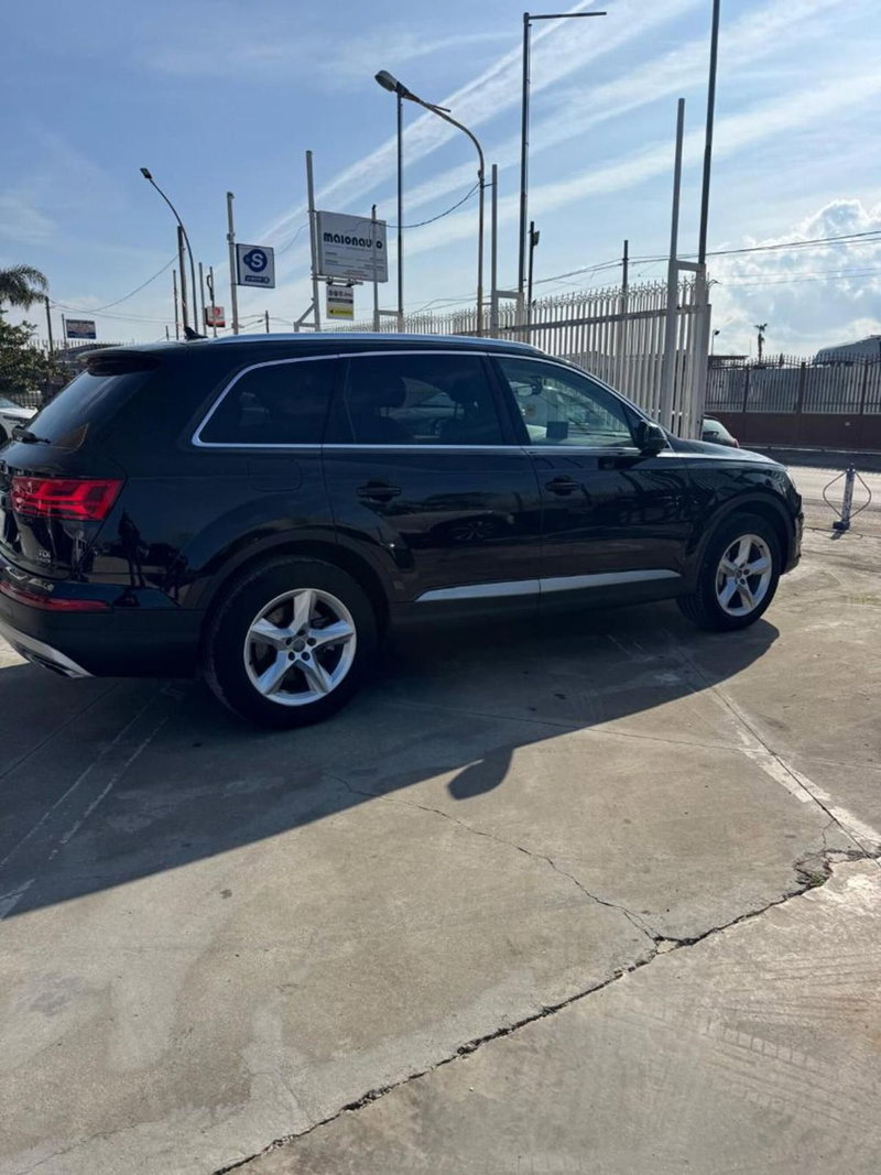 Audi Q7 usata a Caserta (6)
