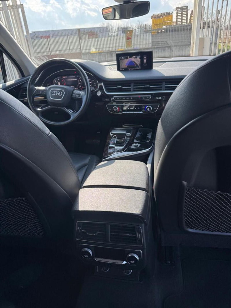 Audi Q7 usata a Caserta (9)