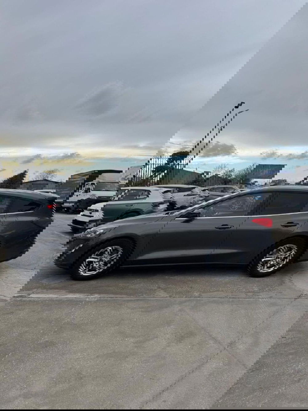 Ford Focus Station Wagon usata a Caserta (2)