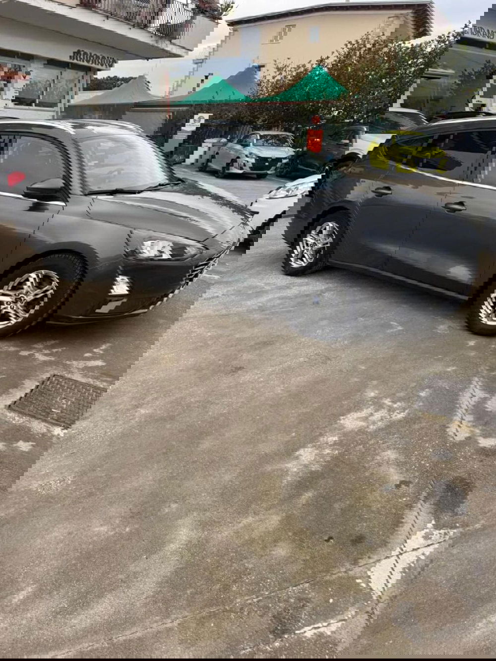 Ford Focus Station Wagon usata a Caserta (6)