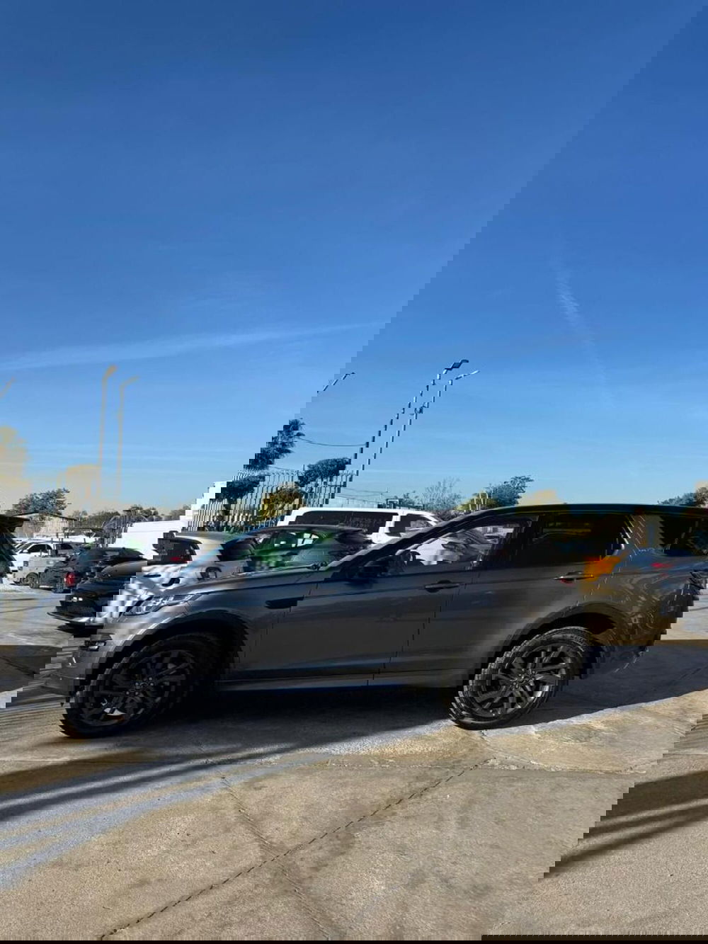 Land Rover Discovery Sport usata a Caserta (3)