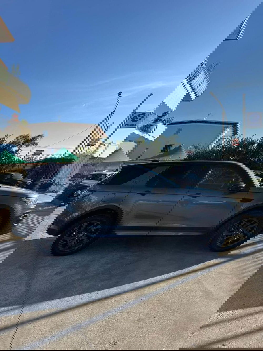 Land Rover Discovery Sport usata a Caserta (7)