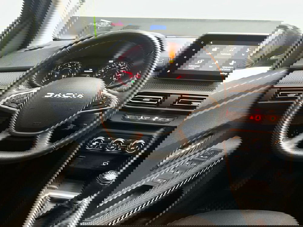 Dacia Jogger usata a Roma (10)