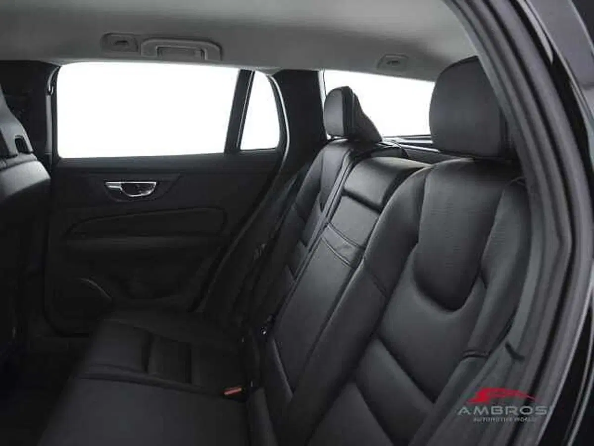Volvo V60 usata a Perugia (10)