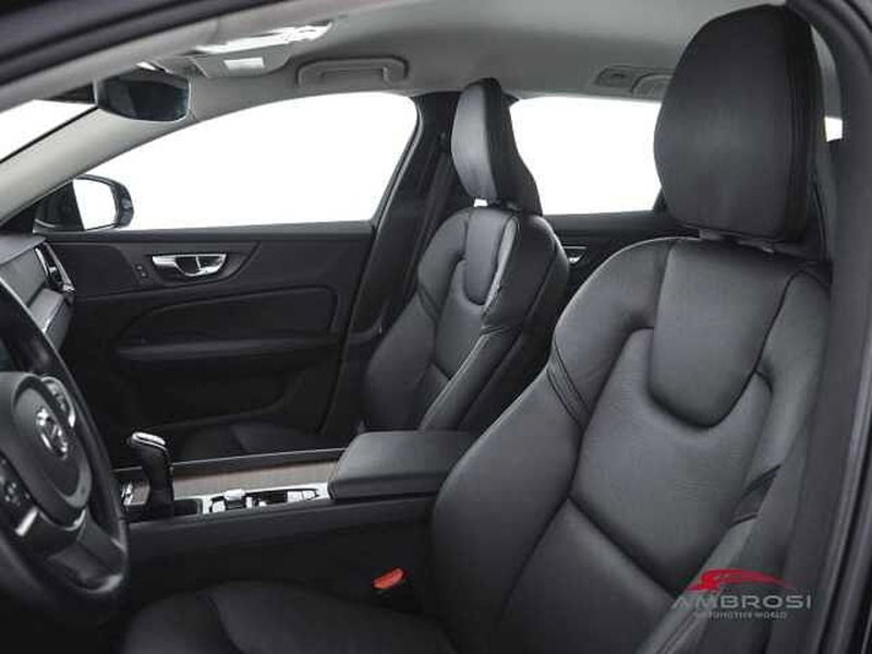 Volvo V60 usata a Viterbo (9)