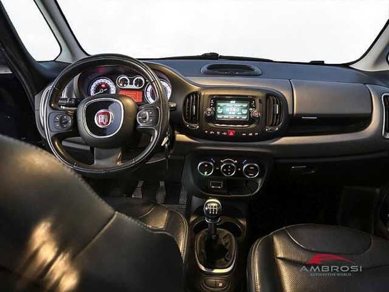 Fiat 500L Living usata a Viterbo (15)