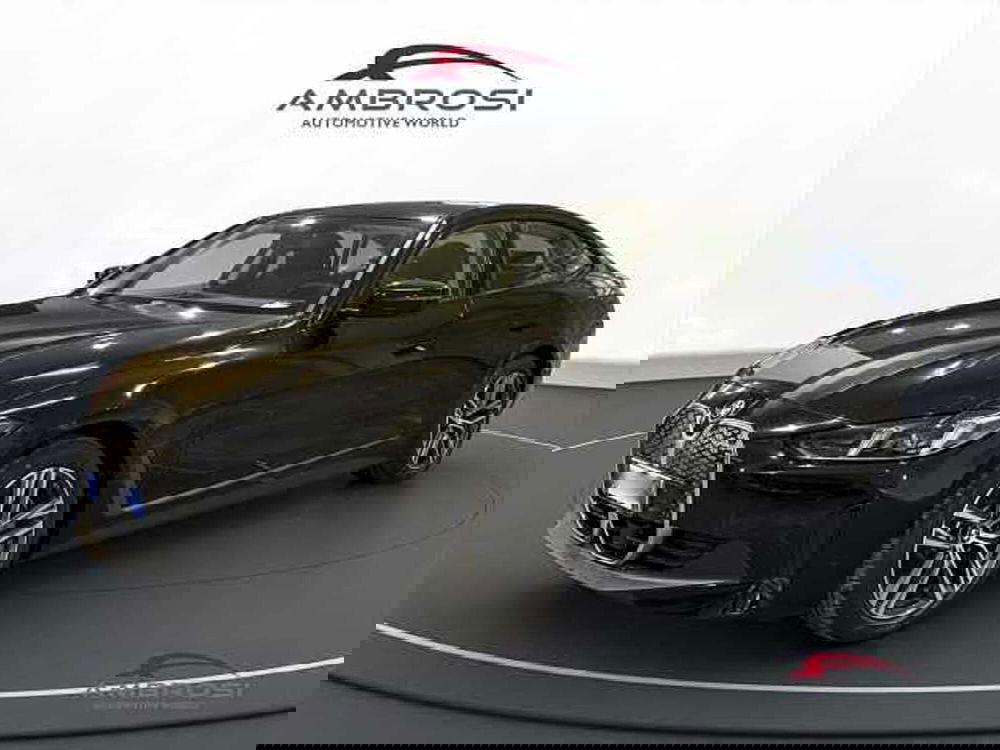 BMW i4 nuova a Viterbo