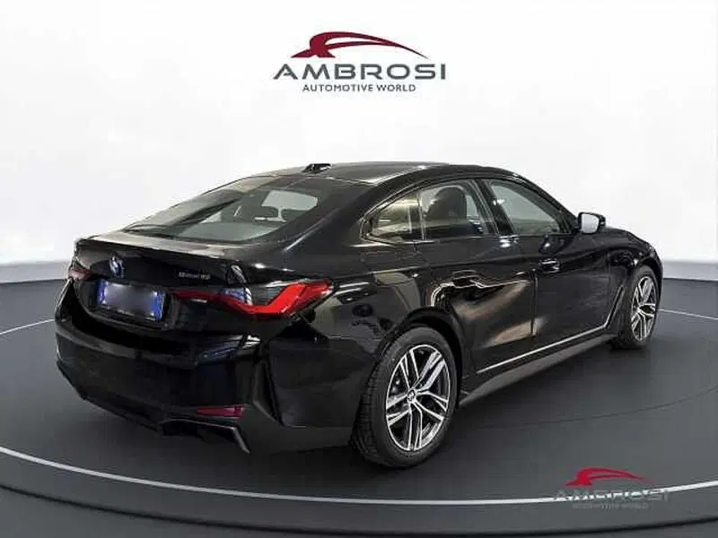 BMW i4 nuova a Viterbo (3)