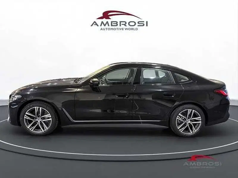 BMW i4 nuova a Viterbo (6)
