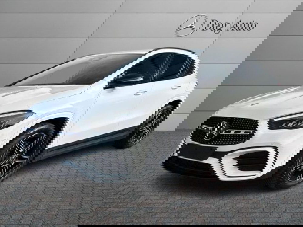 Mercedes-Benz GLA SUV usata a Avellino