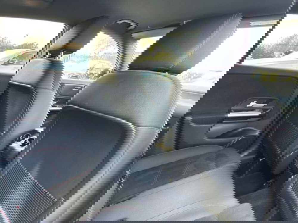 Mercedes-Benz GLA SUV usata a Avellino (18)