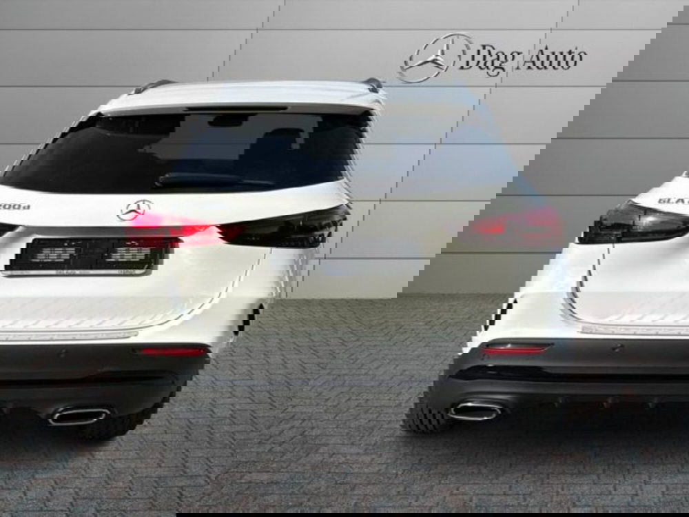 Mercedes-Benz GLA SUV usata a Avellino (4)