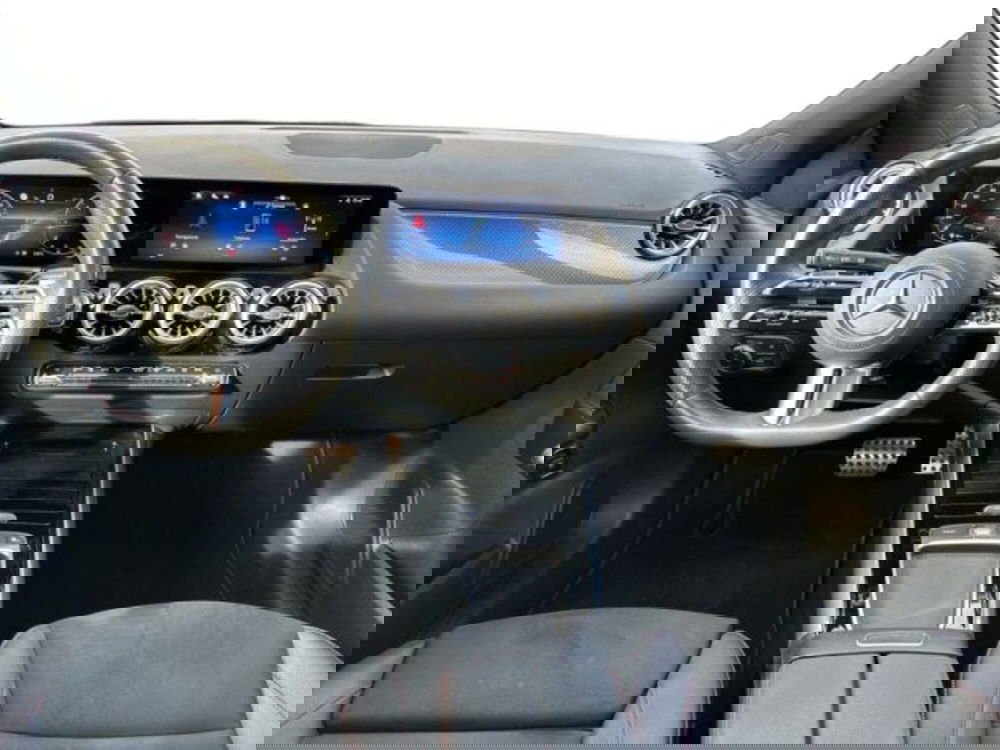 Mercedes-Benz GLA SUV usata a Avellino (9)