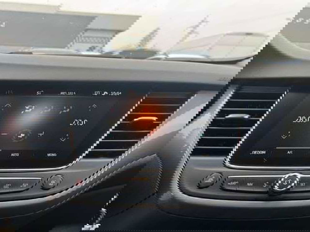 Opel Crossland X usata a Ravenna (13)