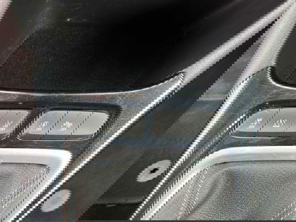 Opel Crossland X usata a Ravenna (15)