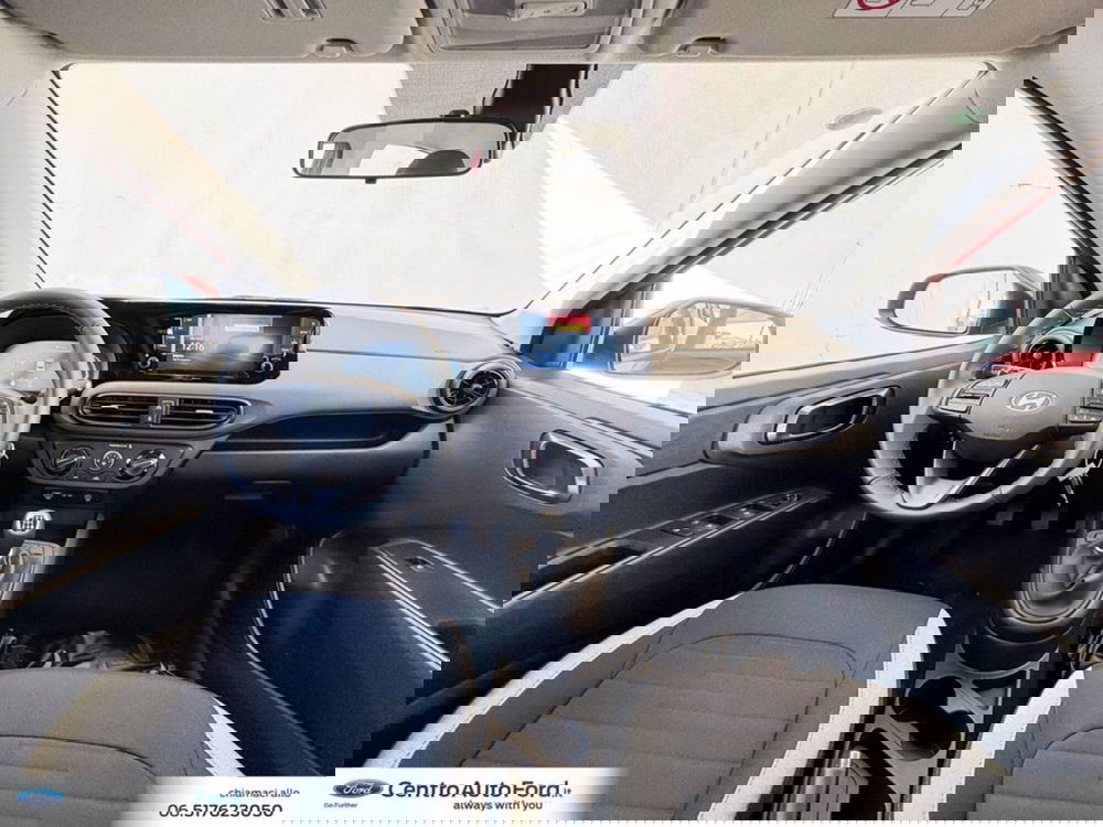 Hyundai i10 nuova a Roma (10)