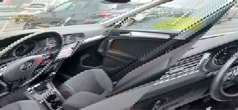 Volkswagen Tiguan usata a Udine (18)