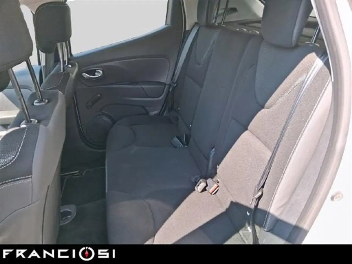 Renault Clio usata a Modena (12)