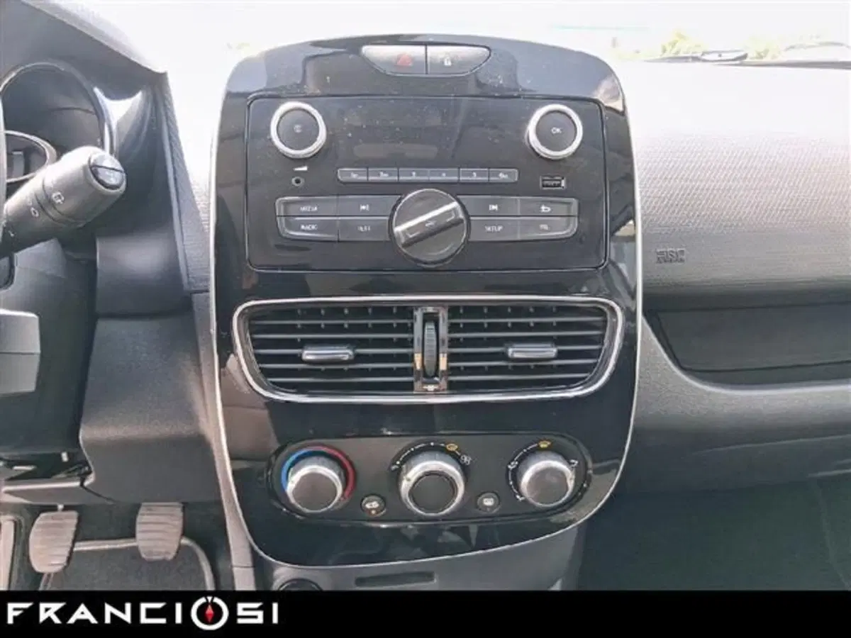 Renault Clio usata a Modena (6)