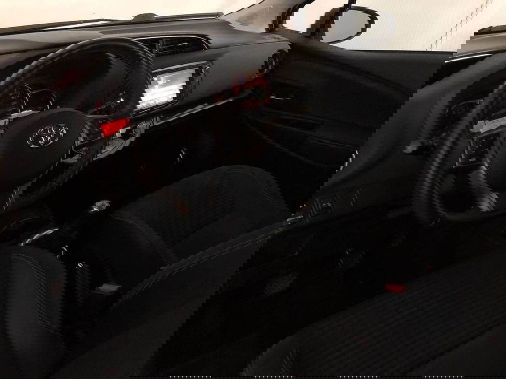 Toyota Yaris usata a Torino (11)