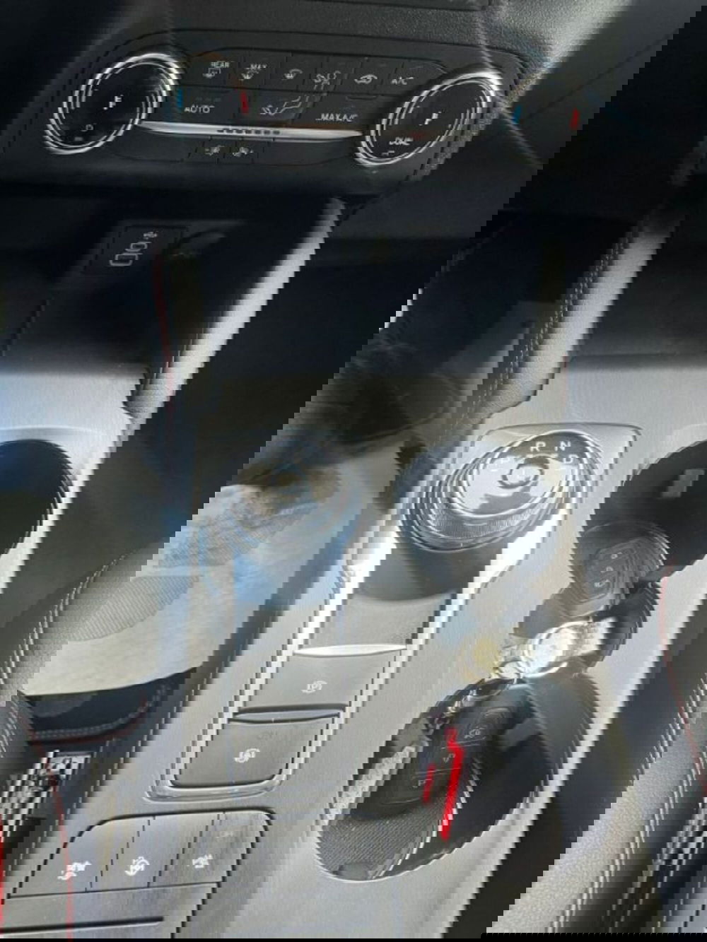 Ford Kuga usata a Lodi (11)