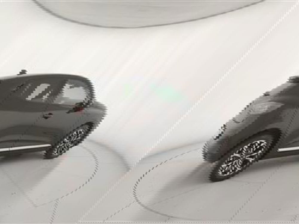 Renault Clio usata a Bari (8)