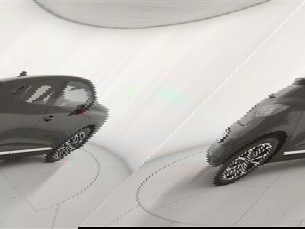 Renault Clio usata a Bari (8)