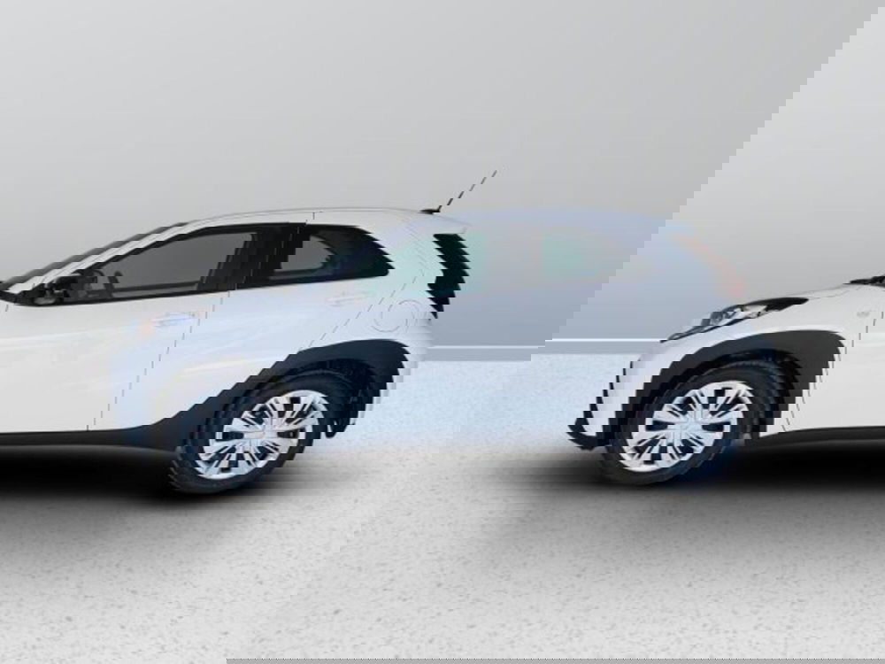 Toyota Aygo X nuova a Teramo (3)
